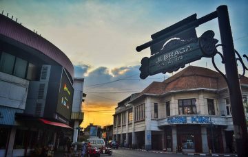 Jalan Braga Bandung